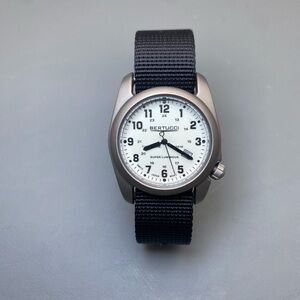 Bertucci A-2T Field watch. Full Lume Dial. Titanium. Black Strap. Untested